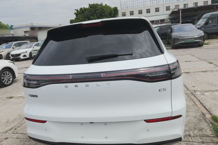 Used Geely Galaxy E5 2024 530km Long-Range Version Rear