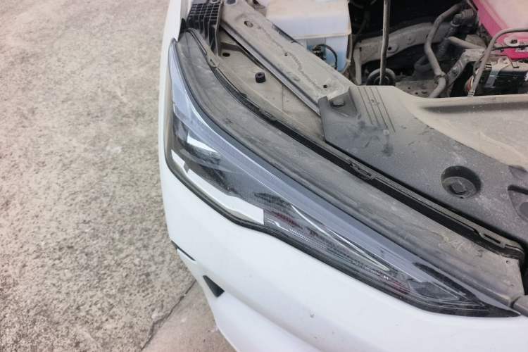 Used Geely Galaxy E5 2024 530 km Exploration+ Version Right Front Headlight