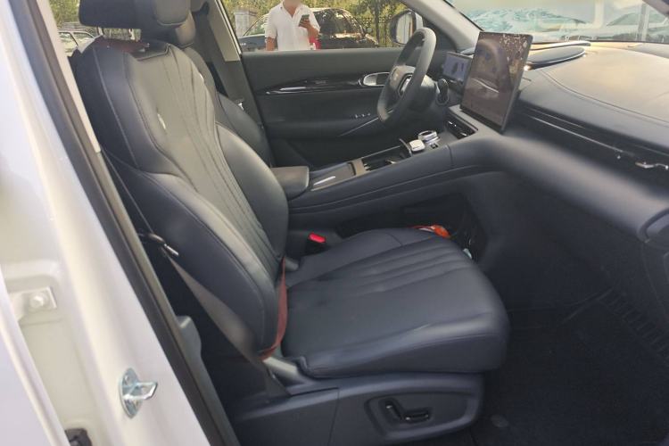 Used Geely Galaxy E5 2024 530 km Exploration+ Version Right Front Seat