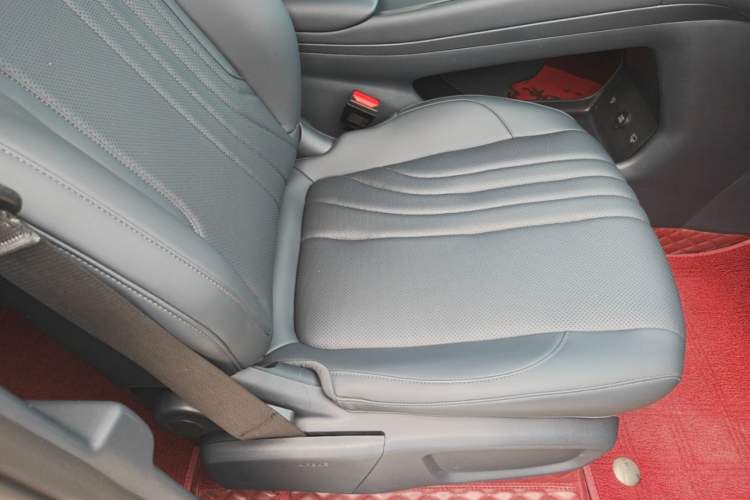 Used Geely Galaxy E5 2024 530km Long-Range Version Right Front Seat