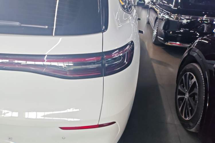 Used Geely Galaxy E5 2024 440km Launch Edition Right Rear Taillight