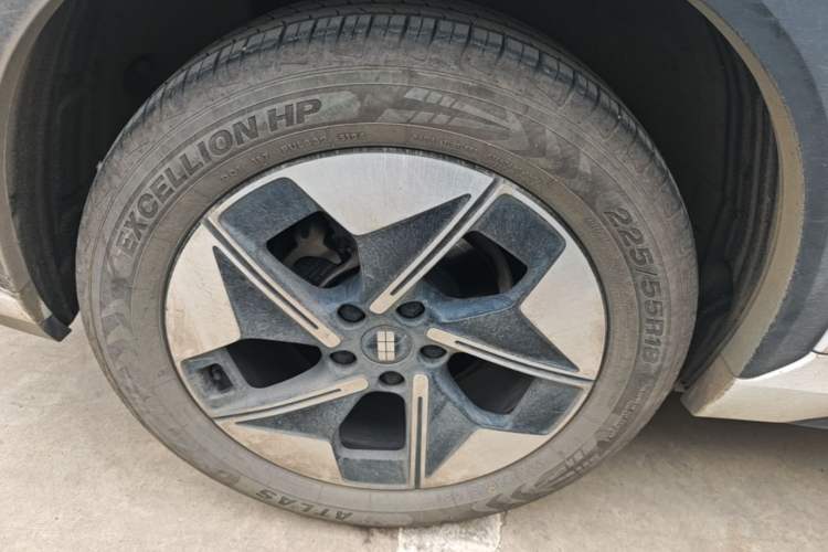 Used Geely Galaxy E5 2024 440km Launch Edition Right Rear Wheel Hub