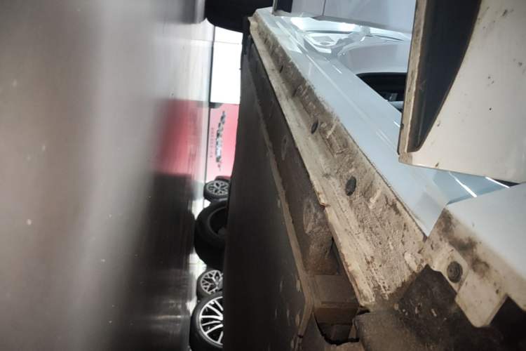 Used Geely Galaxy E5 2024 530km Long-Range Version Right Side Sill