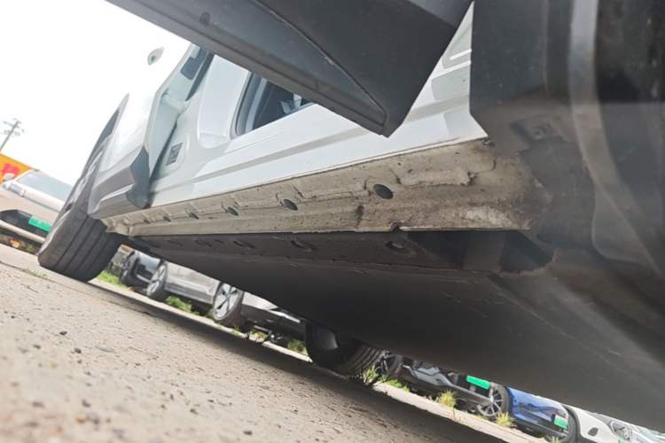 Used Geely Galaxy E5 2024 Model 530km Business Edition Right Side Sill