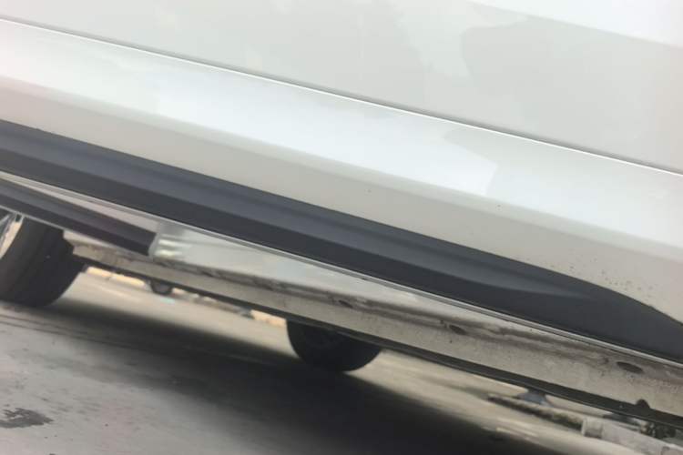 Used Geely Galaxy E5 2024 440km Launch Edition Right Side Sill