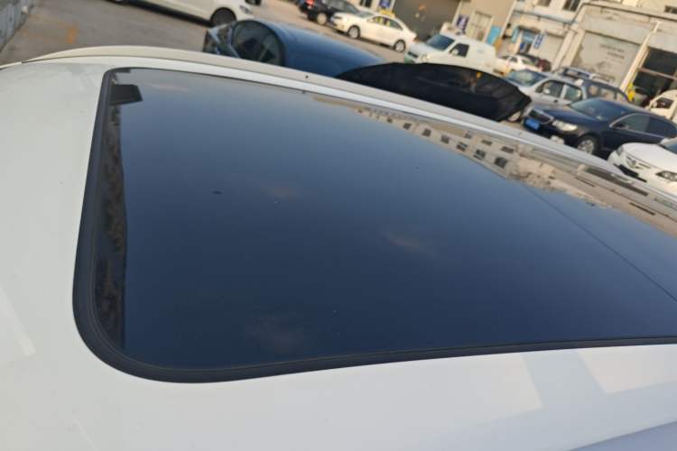 Used Geely Galaxy E5 2024 530 km Exploration+ Version Roof