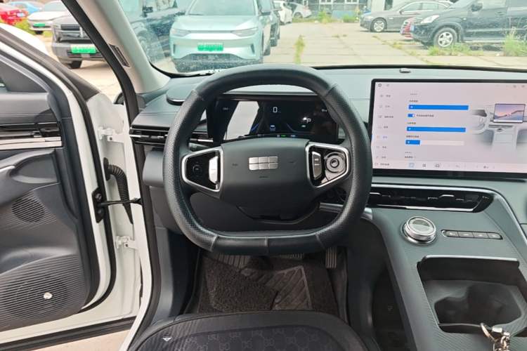 Used Geely Galaxy E5 2024 Model 530km Business Edition Steering Wheel