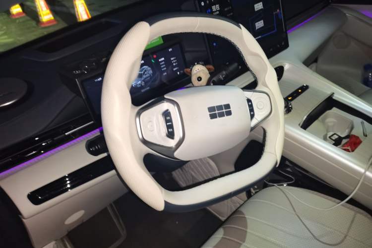 Used Geely Galaxy E5 2024 530 km Exploration+ Version Steering Wheel