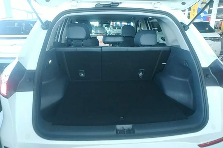 Used Geely Galaxy E5 2024 440km Launch Edition Trunk