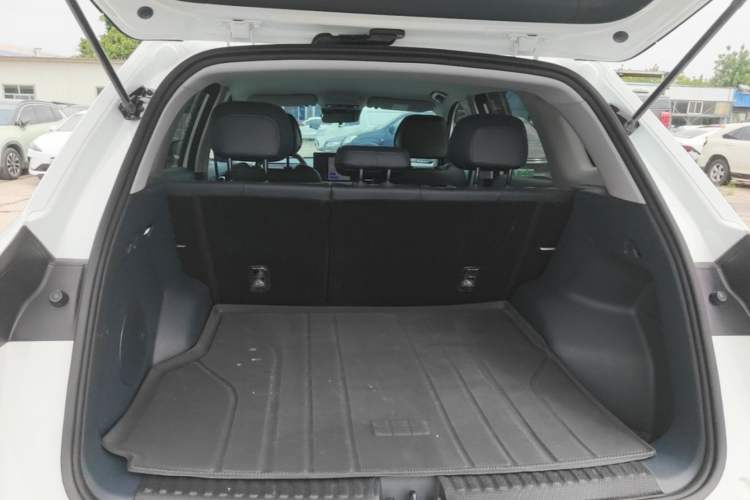 Used Geely Galaxy E5 2024 530km Long-Range Version Trunk