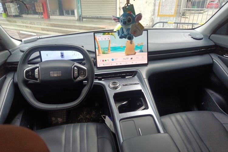 Used Geely Galaxy E5 2026 Model 610km Long-Distance Edition Center Console