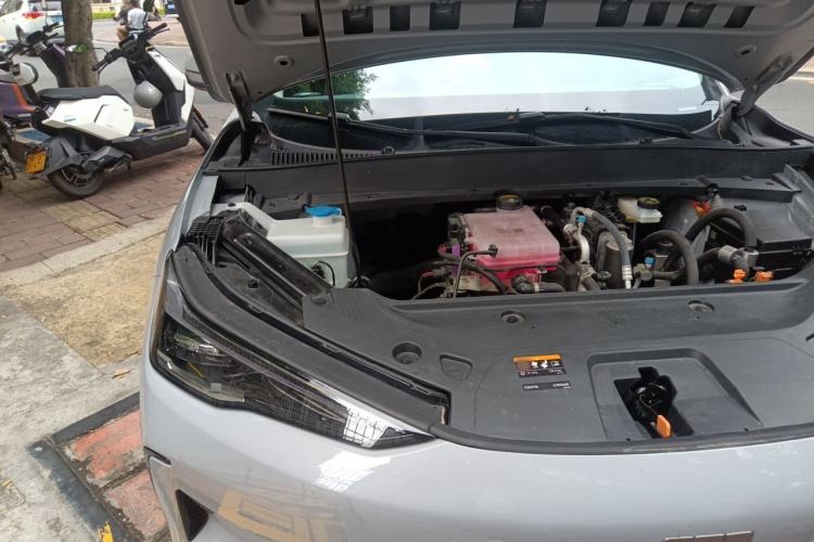 Used Geely Galaxy E5 2026 Model 610km Long-Distance Edition Engine Bay Right