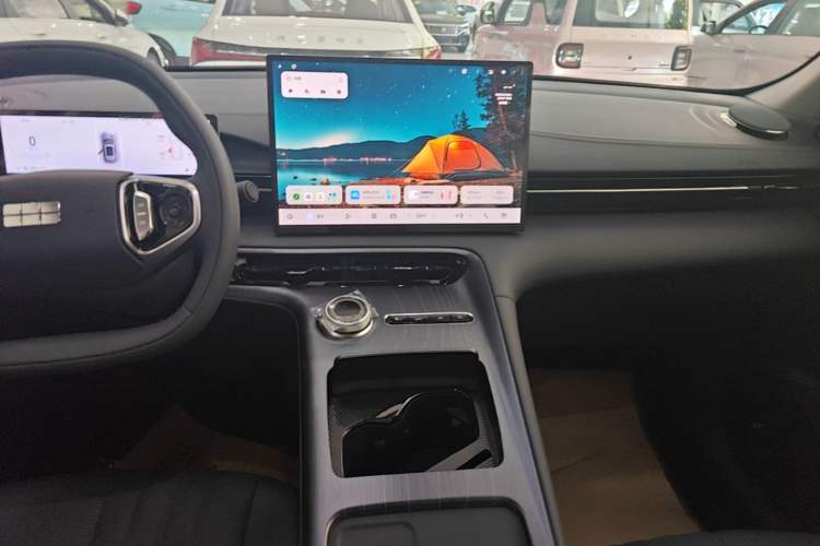 Used Geely Galaxy E5 2026 Model 530km Launch Edition Audio And AC Panel