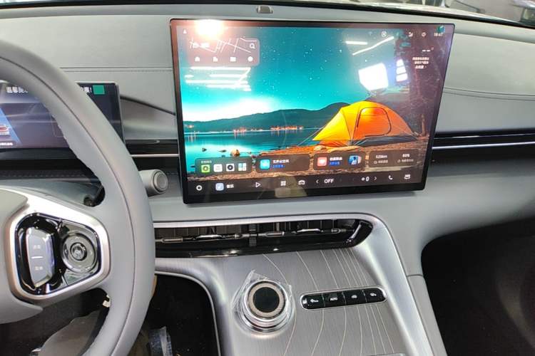 Used Geely Galaxy E5 2026 Model 530km Launch Edition Audio And AC Panel