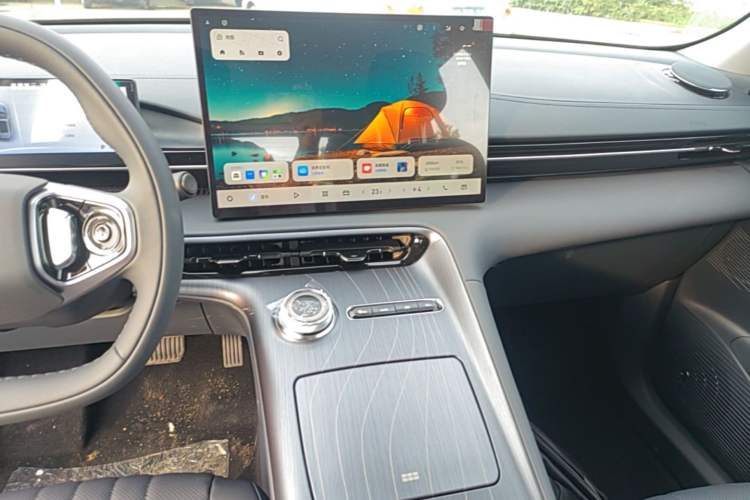 Used Geely Galaxy E5 2026 Model 530km Launch Edition Audio And AC Panel
