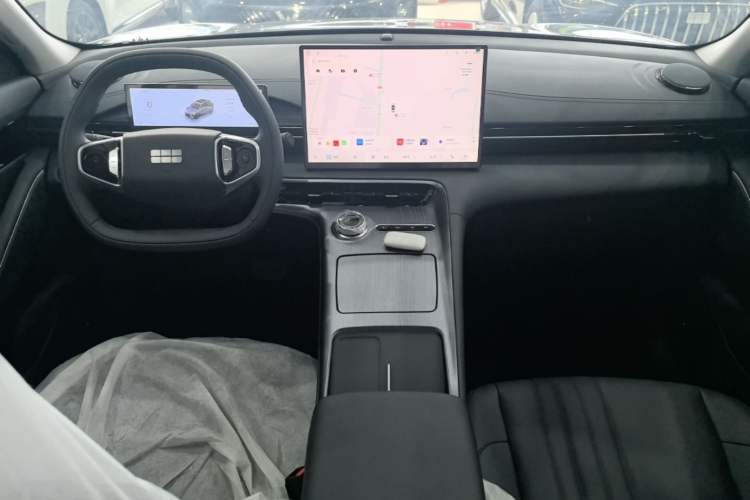 Used Geely Galaxy E5 2026 Model 530km Launch Edition Center Console