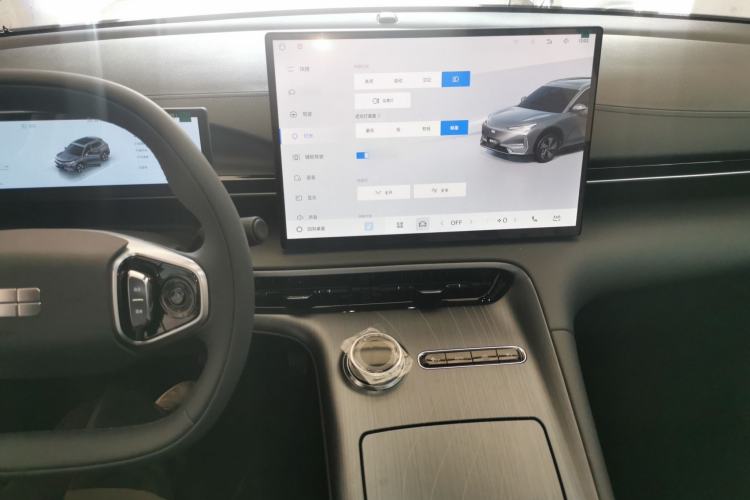 Used Geely Galaxy E5 2026 Model 530km Launch Edition Center Console