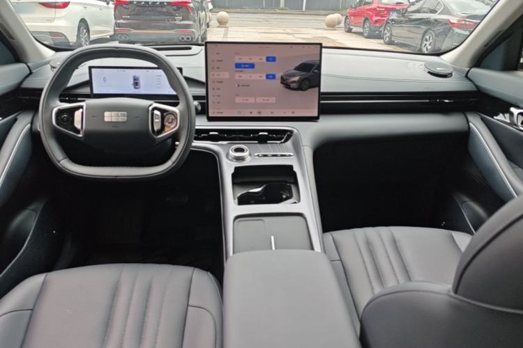 Used Geely Galaxy E5 2026 Model 530km Exploration Edition Center Console
