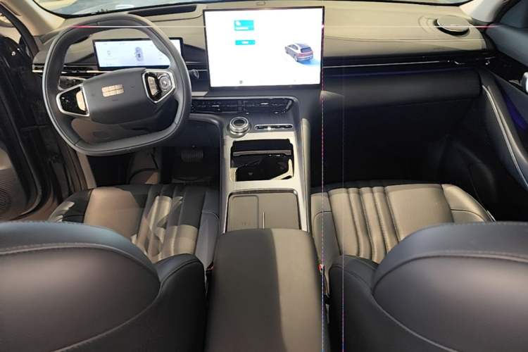 Used Geely Galaxy E5 2026 Model 610km Exploration+ Edition Center Console