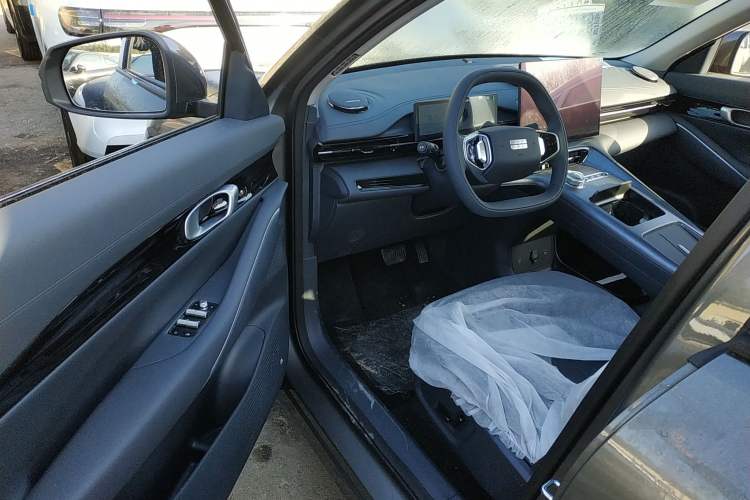 Used Geely Galaxy E5 2026 Model 610km Long-Distance Edition Driver Seat