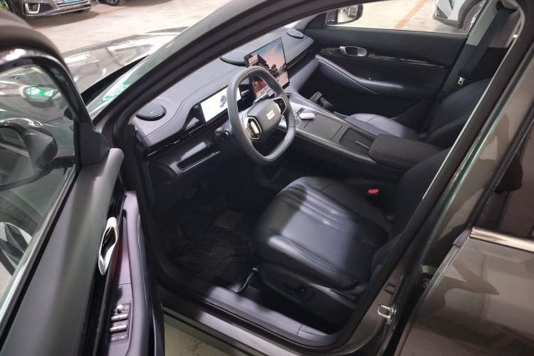 Used Geely Galaxy E5 2026 Model 610km Exploration+ Edition Driver Seat