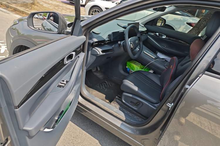Used Geely Galaxy E5 2026 Model 530km Launch Edition Driver Seat