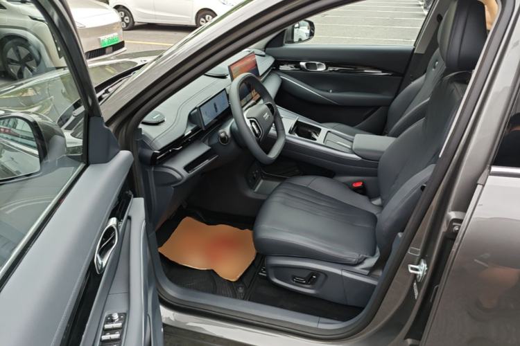 Used Geely Galaxy E5 2026 Model 610km Exploration+ Edition Driver Seat