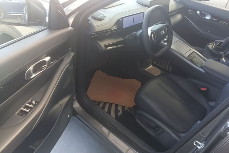 Used Geely Galaxy E5 2026 Model 610km Exploration+ Edition Driver Seat