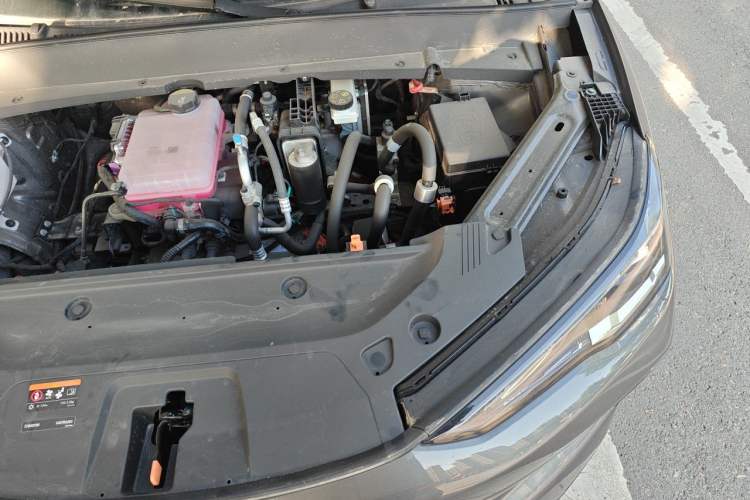 Used Geely Galaxy E5 2026 Model 530km Launch Edition Engine Bay Left