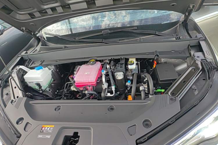 Used Geely Galaxy E5 2026 Model 530km Launch Edition Engine Bay