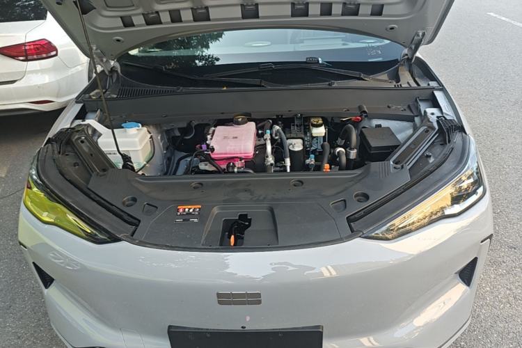 Used Geely Galaxy E5 2026 Model 610km Exploration+ Edition Engine Bay