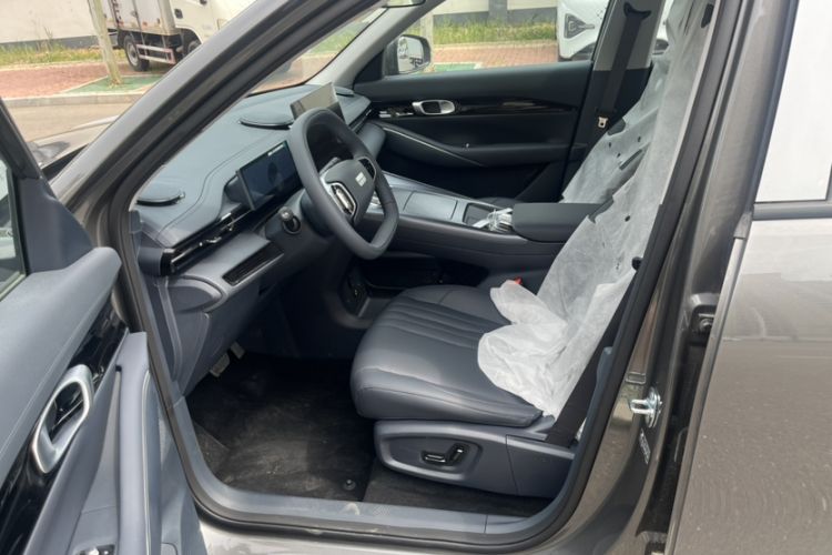 Used Geely Galaxy E5 2026 Model 530km Launch Edition Exterior 12