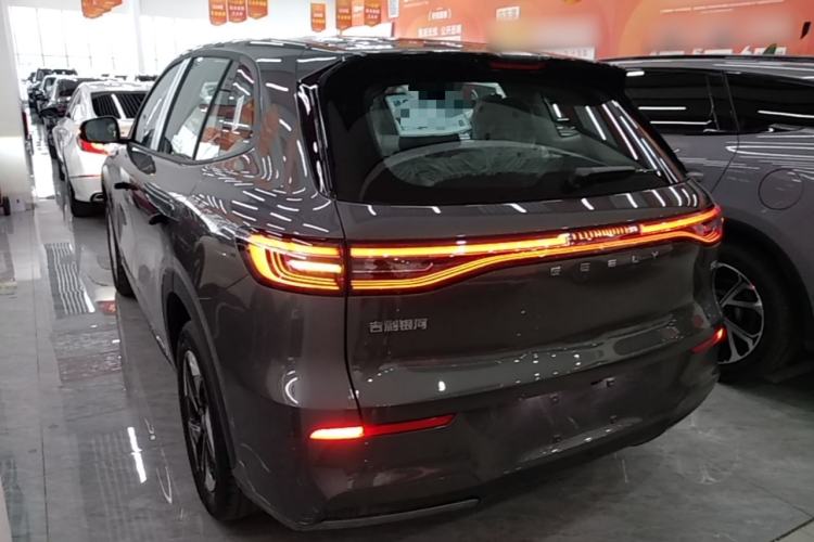 Used Geely Galaxy E5 2026 Model 530km Launch Edition Exterior 2