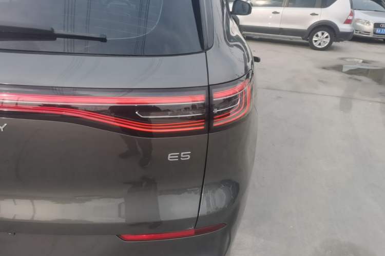 Used Geely Galaxy E5 2026 Model 530km Exploration Edition Exterior 3