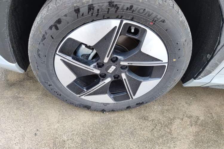 Used Geely Galaxy E5 2026 Model 530km Exploration Edition Exterior 4