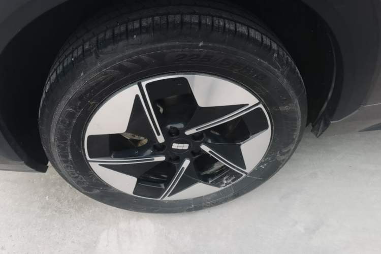 Used Geely Galaxy E5 2026 Model 530km Exploration Edition Exterior 5