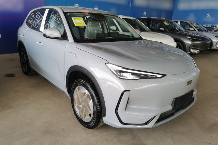 Used Geely Galaxy E5 2026 Model 530km Launch Edition Front Right 45 Deg