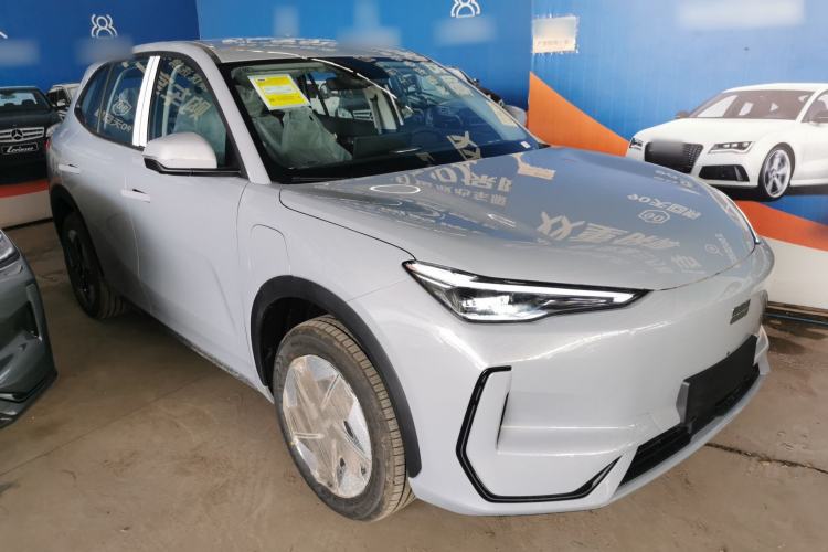 Used Geely Galaxy E5 2026 Model 530km Launch Edition Front Right 45 Deg