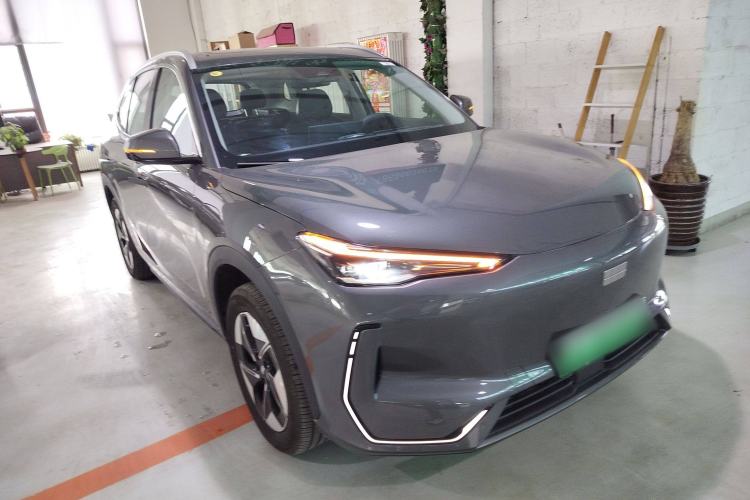 Used Geely Galaxy E5 2026 Model 610km Exploration+ Edition Front Right 45 Deg