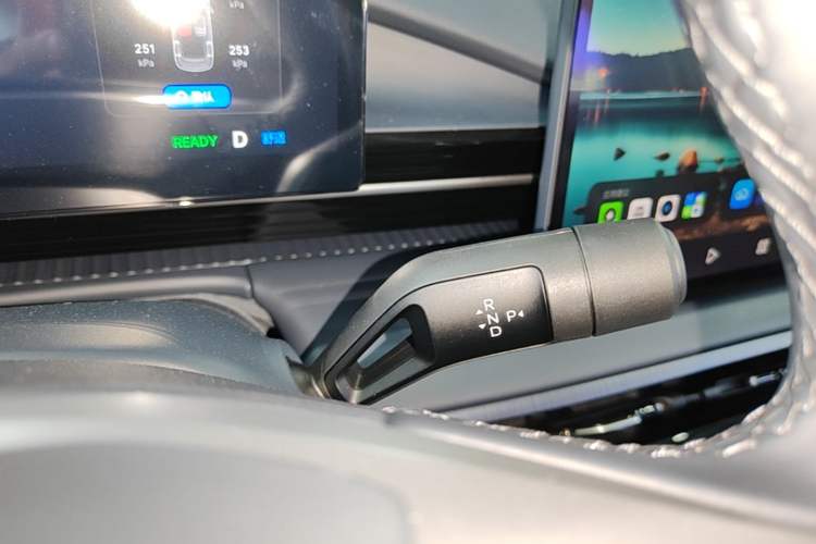 Used Geely Galaxy E5 2026 Model 530km Launch Edition Gear Lever