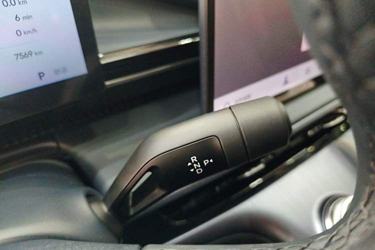 Used Geely Galaxy E5 2026 Model 530km Launch Edition Gear Lever