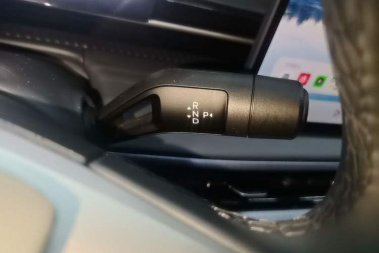 Used Geely Galaxy E5 2026 Model 530km Exploration Edition Gear Lever