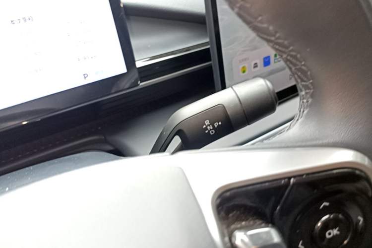 Used Geely Galaxy E5 2026 Model 610km Exploration+ Edition Gear Lever