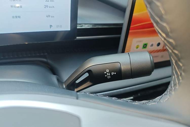 Used Geely Galaxy E5 2026 Model 610km Exploration+ Edition Gear Lever