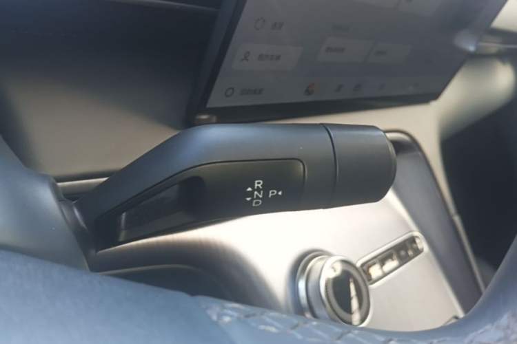 Used Geely Galaxy E5 2026 Model 610km Exploration+ Edition Gear Lever
