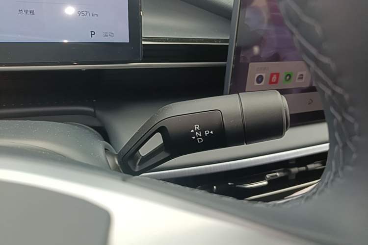 Used Geely Galaxy E5 2026 Model 530km Launch Edition Gear Lever