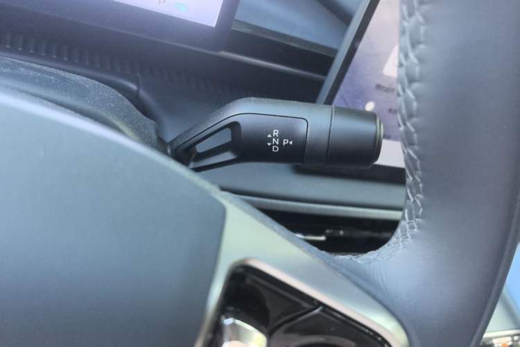 Used Geely Galaxy E5 2026 Model 530km Exploration Edition Gear Lever