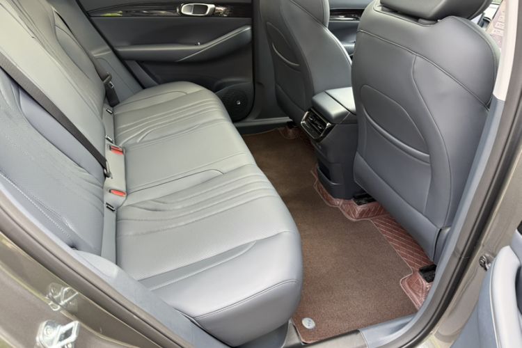 Used Geely Galaxy E5 2026 Model 530km Exploration Edition Interior 12