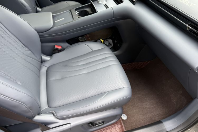 Used Geely Galaxy E5 2026 Model 530km Exploration Edition Interior 5