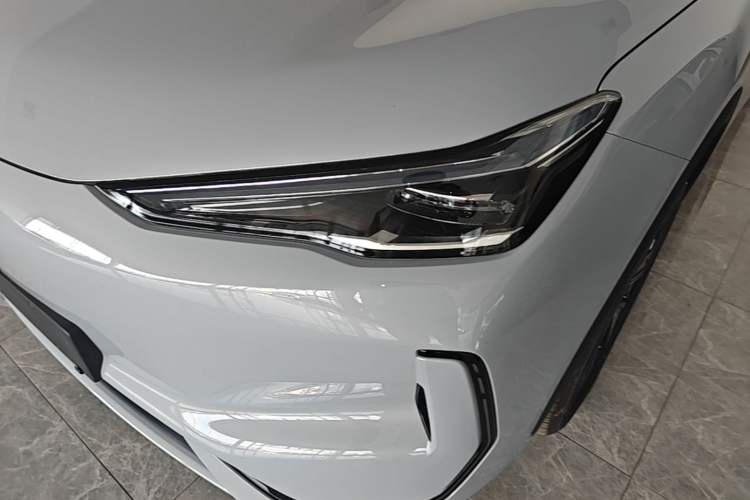 Used Geely Galaxy E5 2026 Model 530km Launch Edition Left Front Headlight